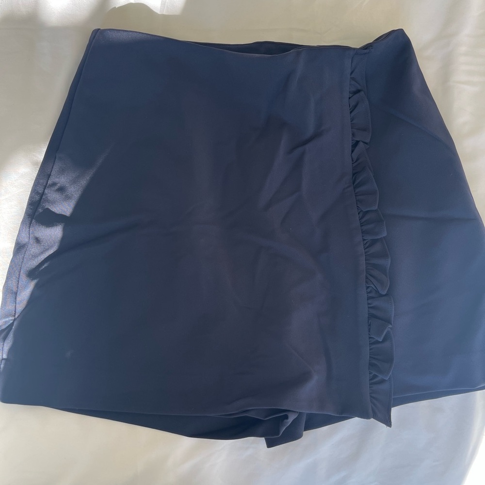 Express Skort NWT